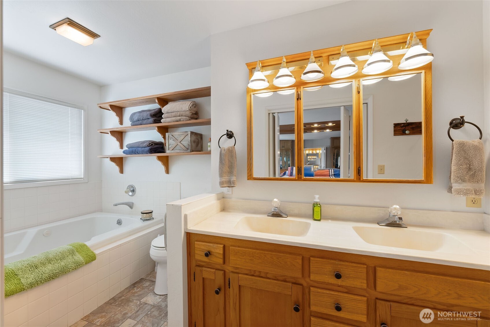 4596 Woodcock Road Sequim, WA 98382 - Photo 26 of 37