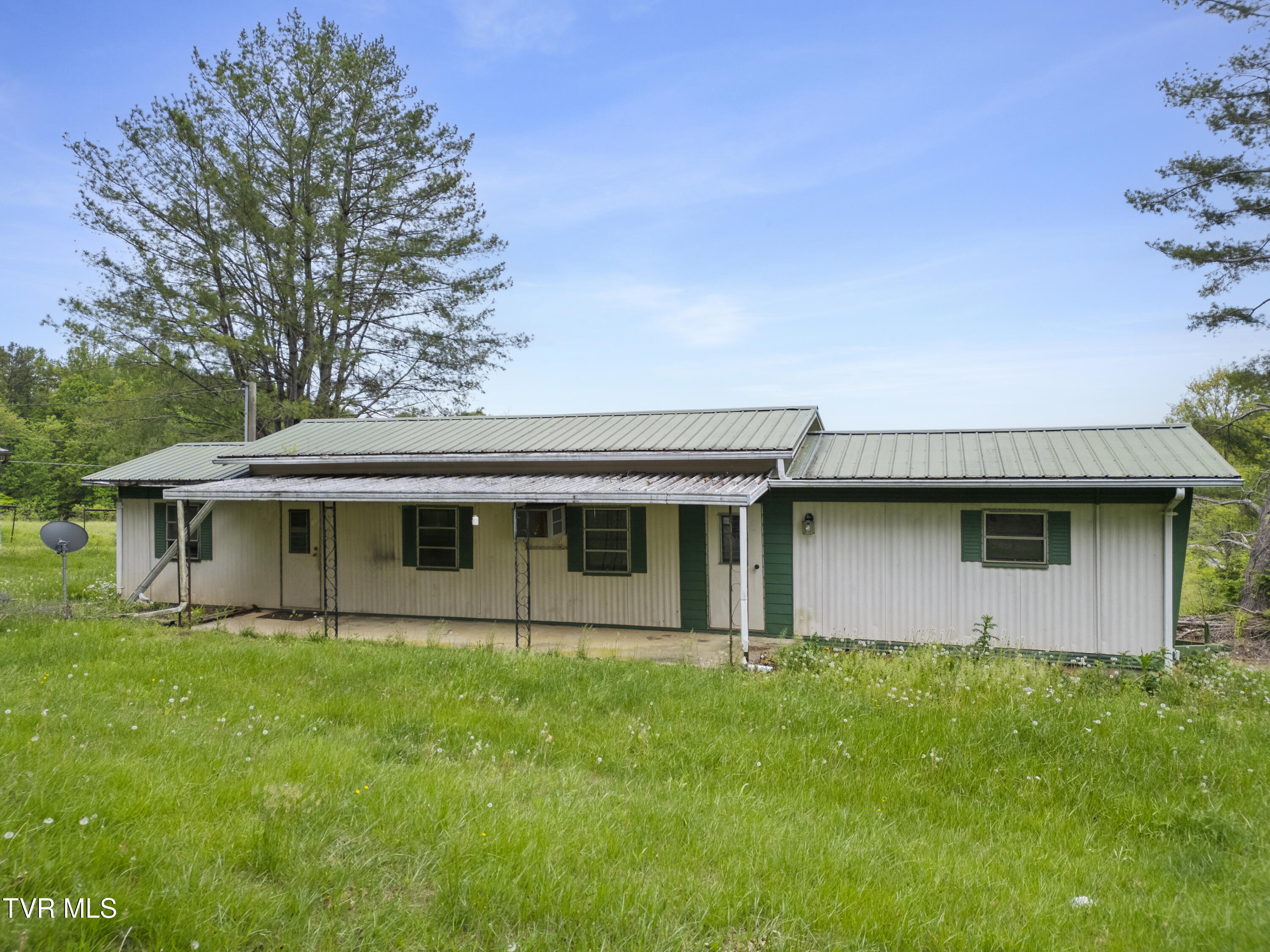 400 Union Chapel Road Afton, TN 37616 - Photo 15 of 24 DJI_0158