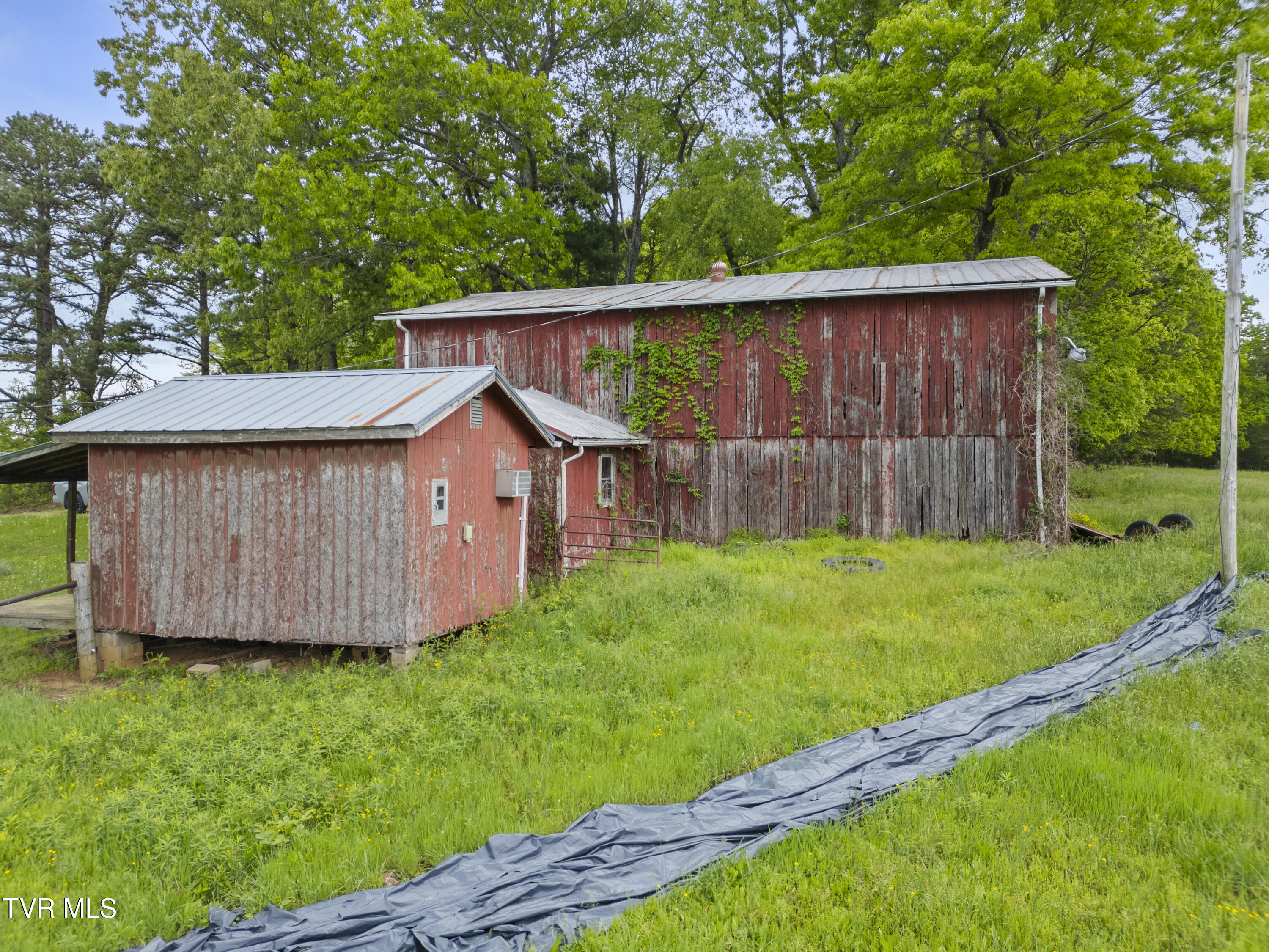 400 Union Chapel Road Afton, TN 37616 - Photo 21 of 24 DJI_0163