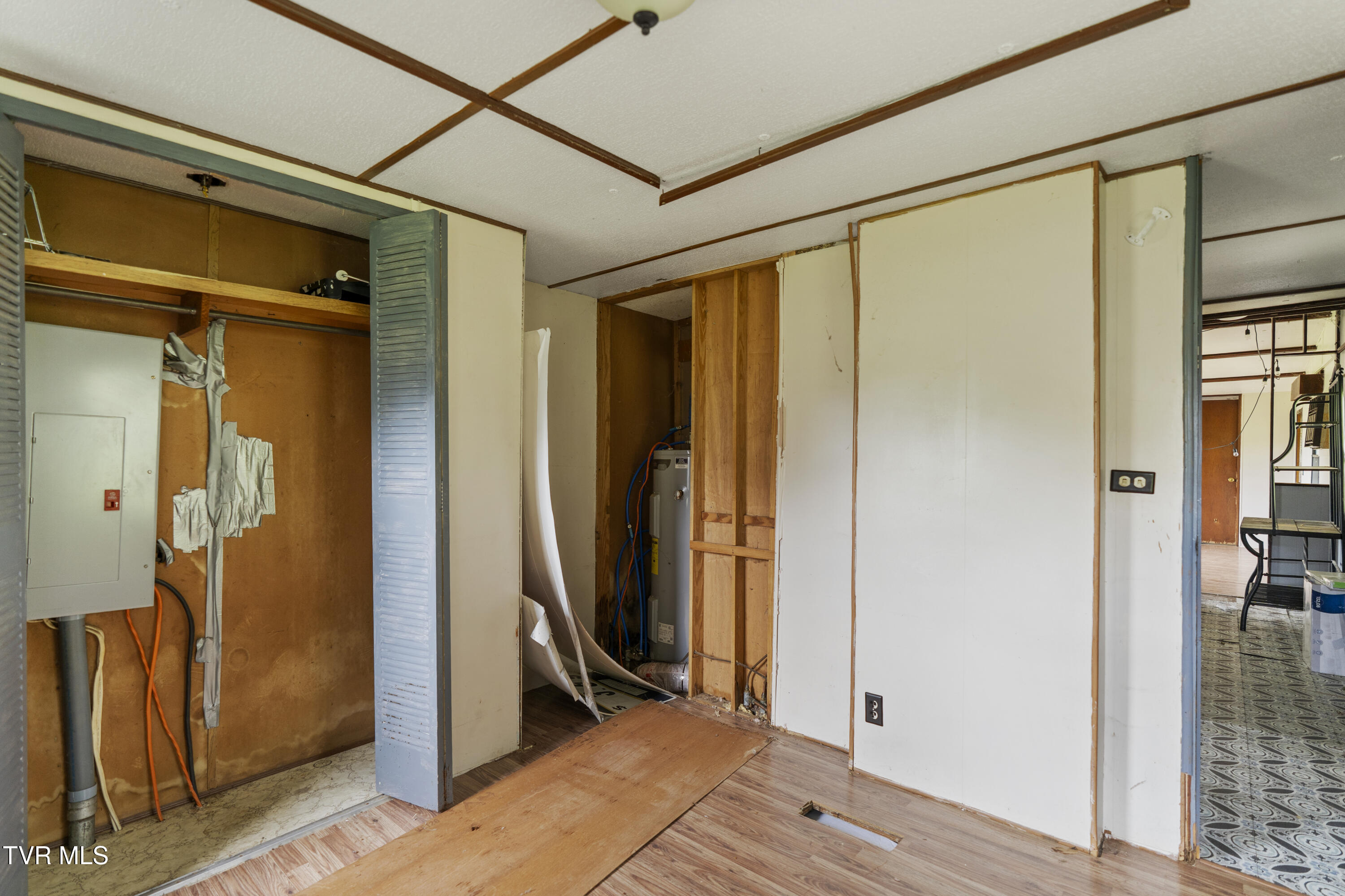 400 Union Chapel Road Afton, TN 37616 - Photo 7 of 24 DSC06982