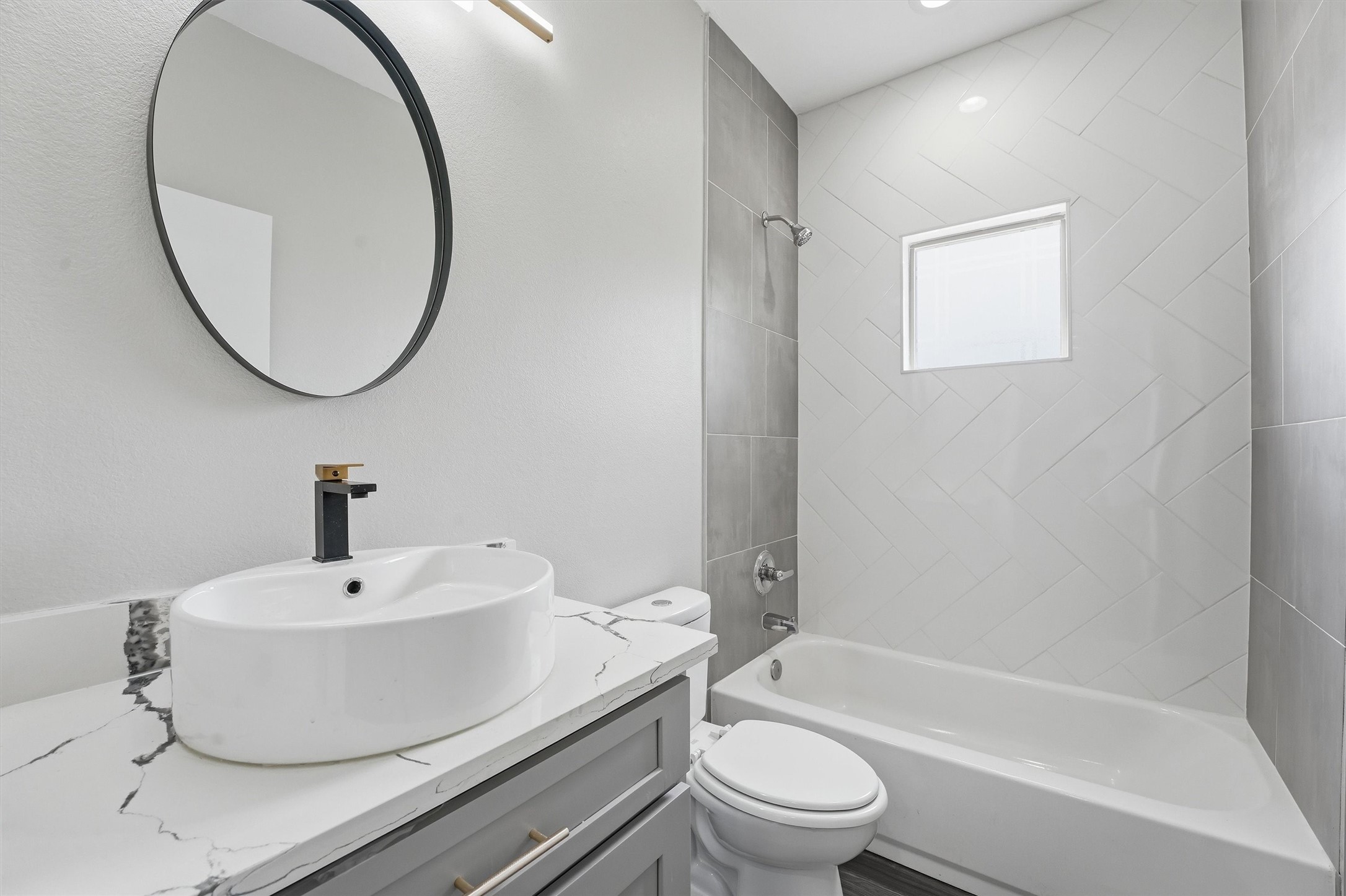2336 Charles Road, Unit A Houston, TX 77093 - Photo 11 of 27