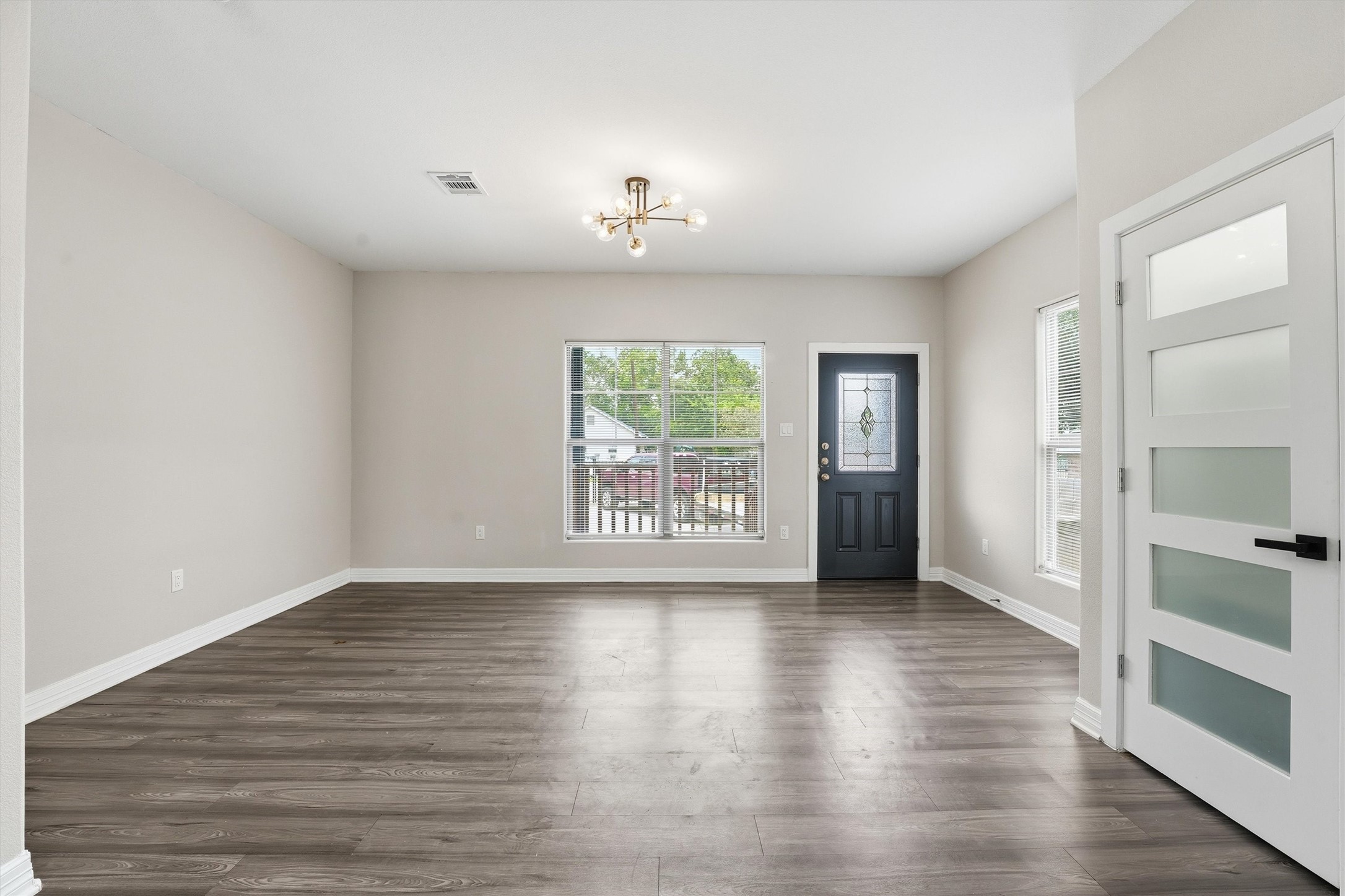 2336 Charles Road, Unit A Houston, TX 77093 - Photo 20 of 27
