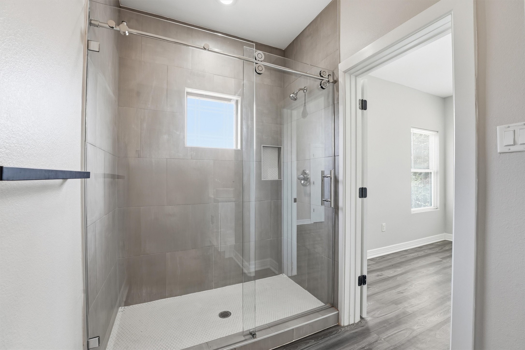 2336 Charles Road, Unit A Houston, TX 77093 - Photo 8 of 27