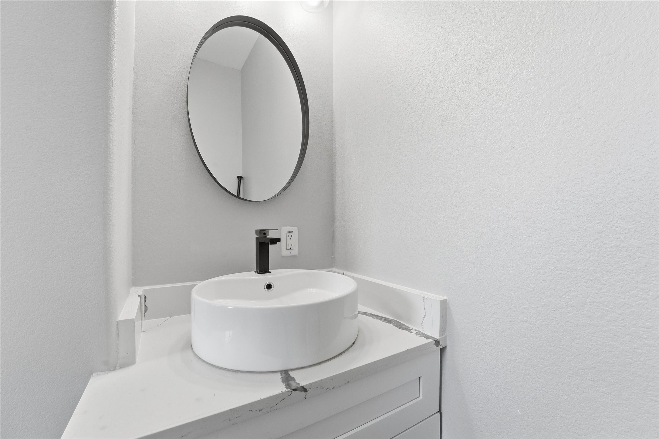 2336 Charles Road, Unit A Houston, TX 77093 - Photo 9 of 27