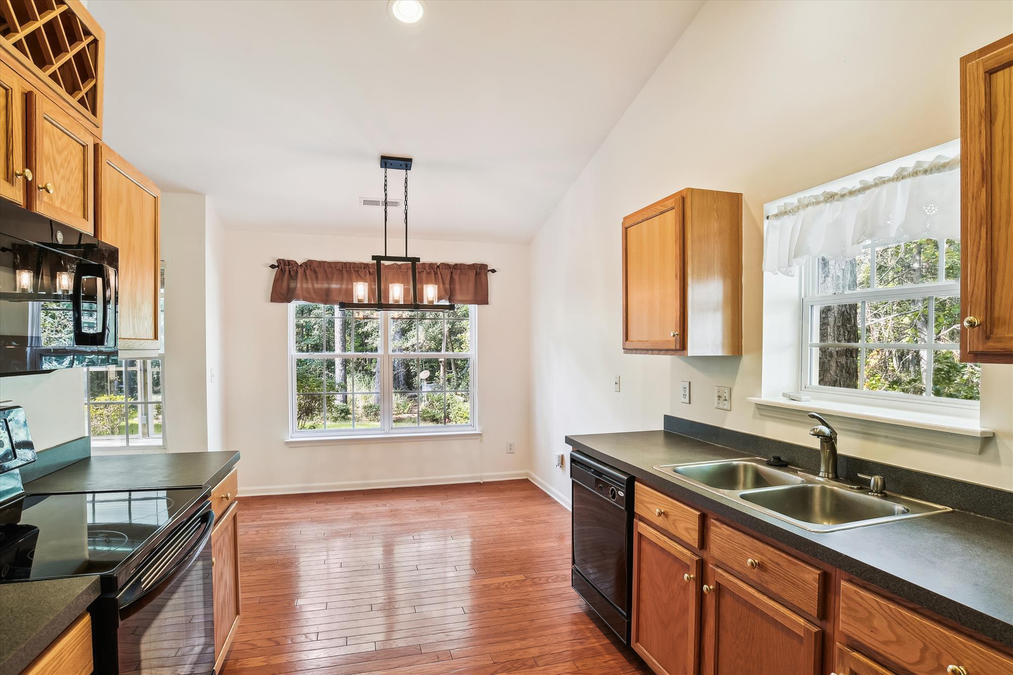 4872 Oak Leaf Road Summerville, SC 29485 - Photo 13 of 44 main level-kitchen-_dsc1096