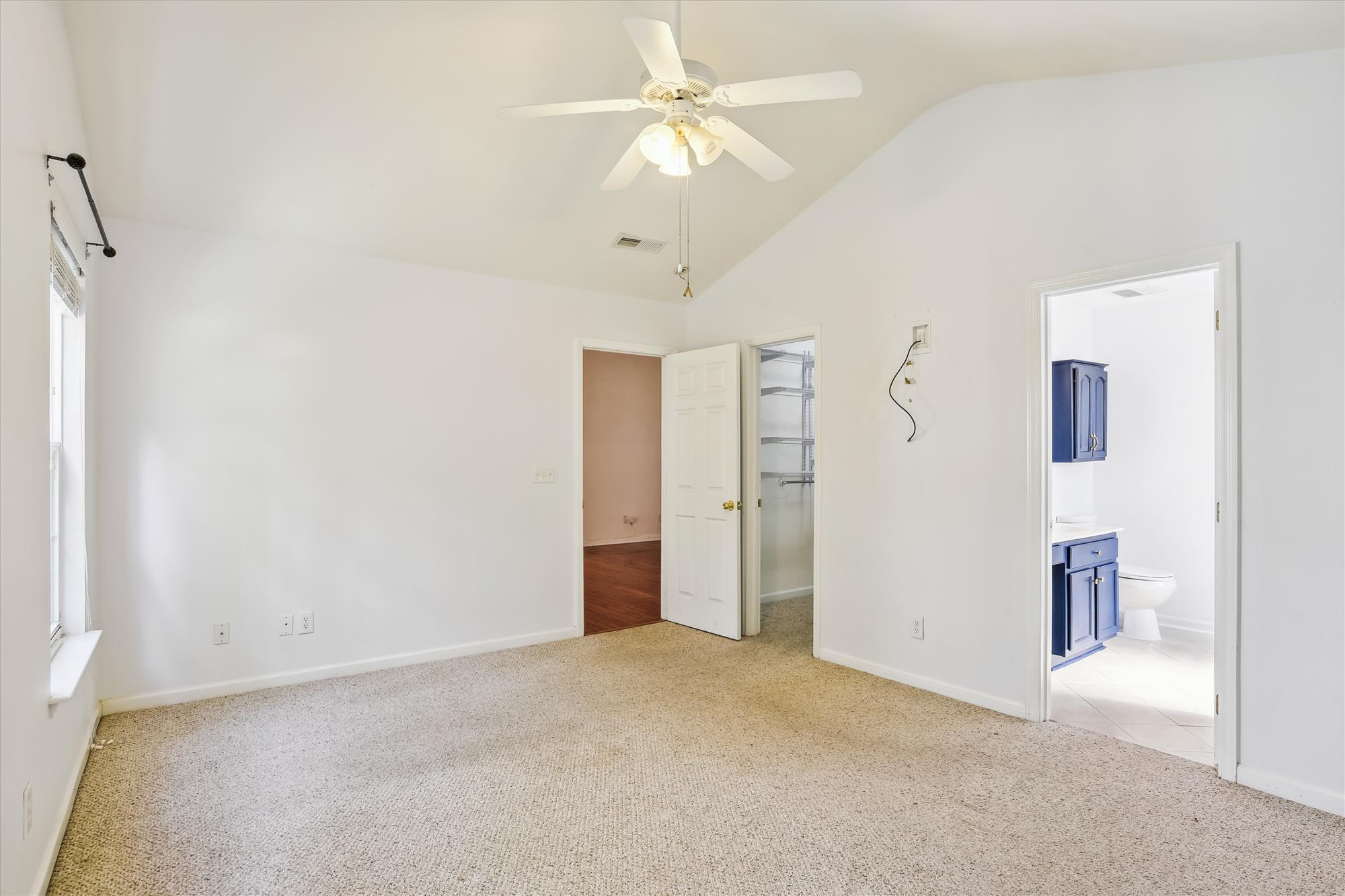 4872 Oak Leaf Road Summerville, SC 29485 - Photo 17 of 44 main level-primary bedroom-_dsc1166