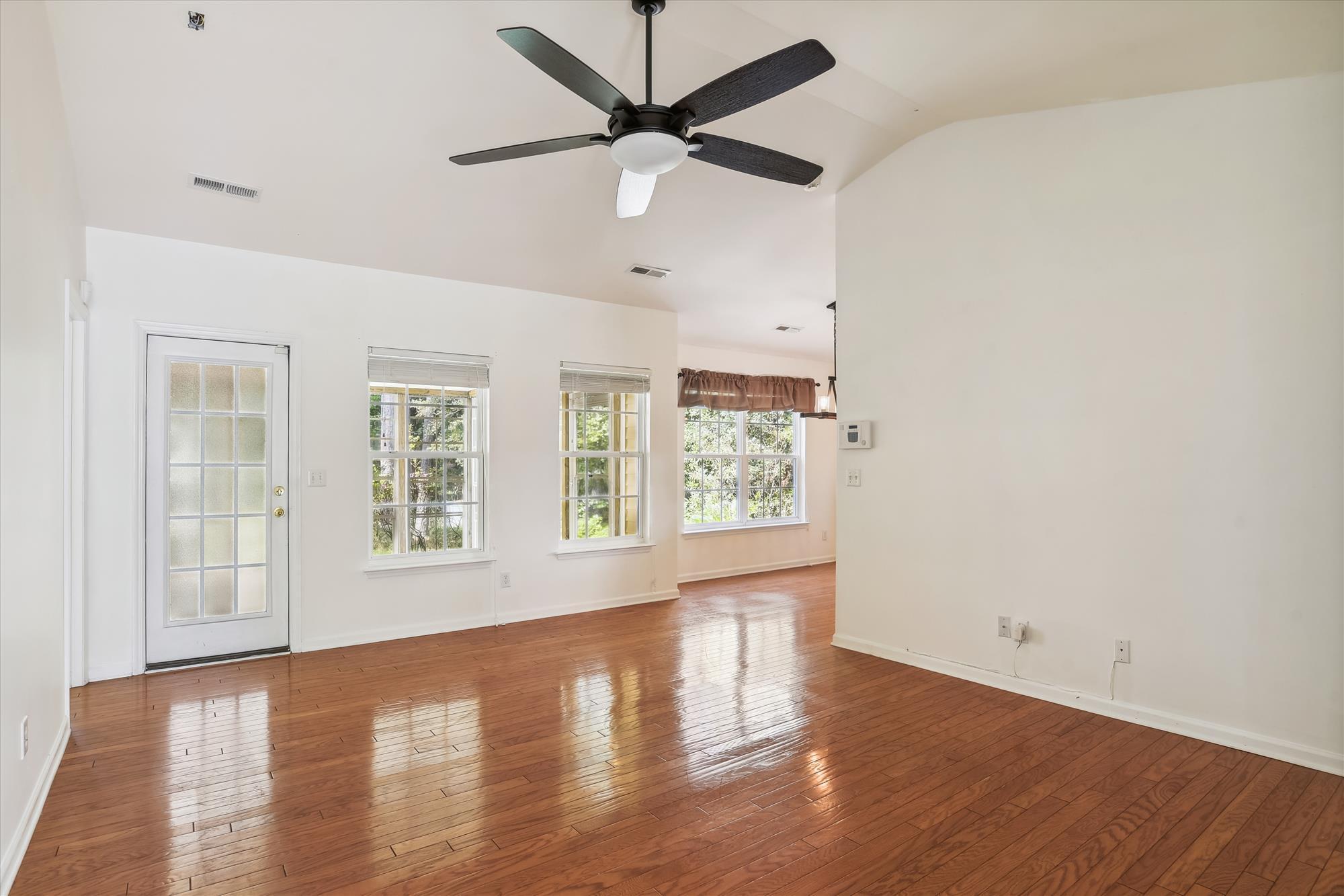 4872 Oak Leaf Road Summerville, SC 29485 - Photo 7 of 44 main level-living room-_dsc1041