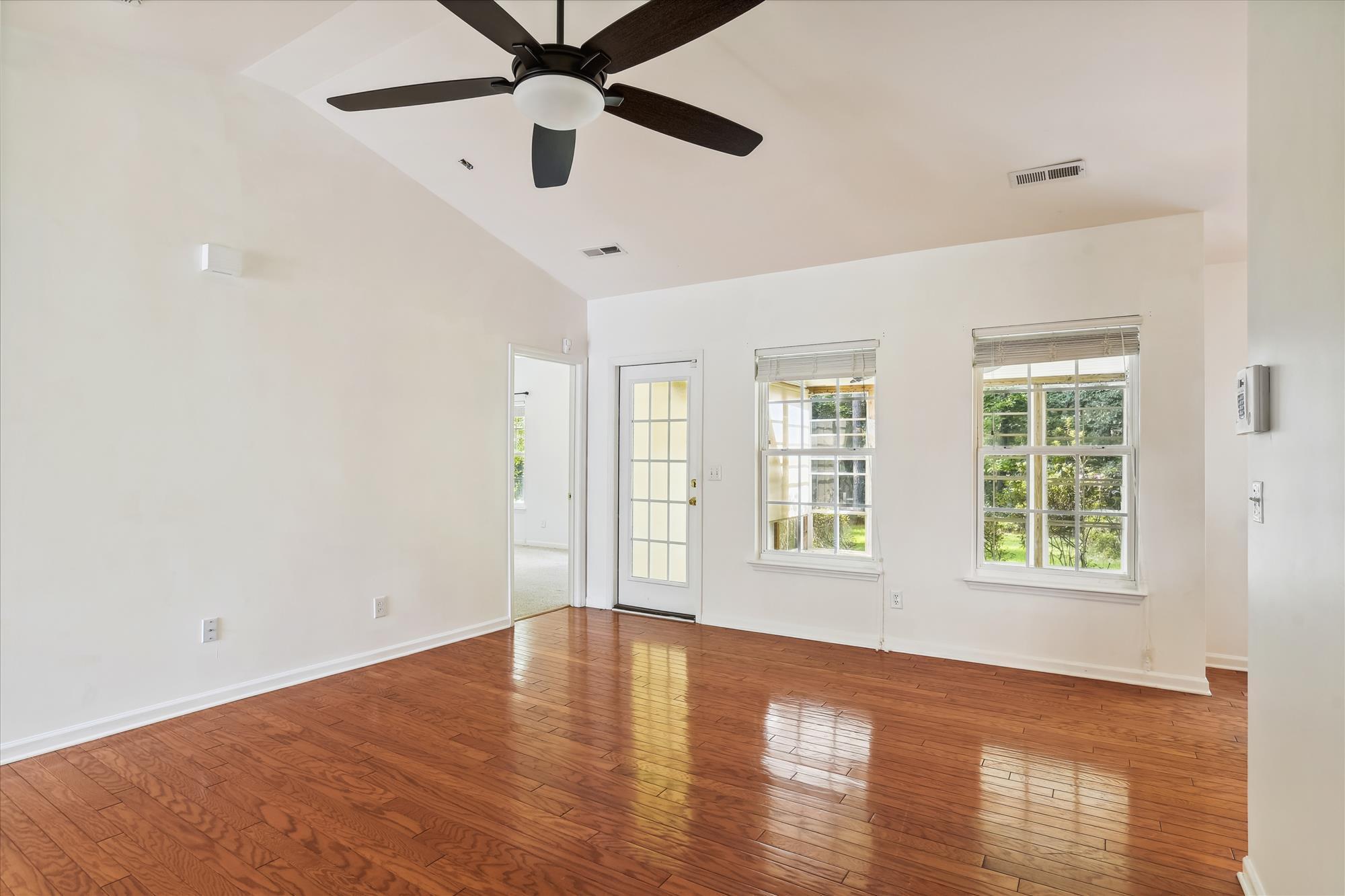 4872 Oak Leaf Road Summerville, SC 29485 - Photo 8 of 44 main level-living room-_dsc1046