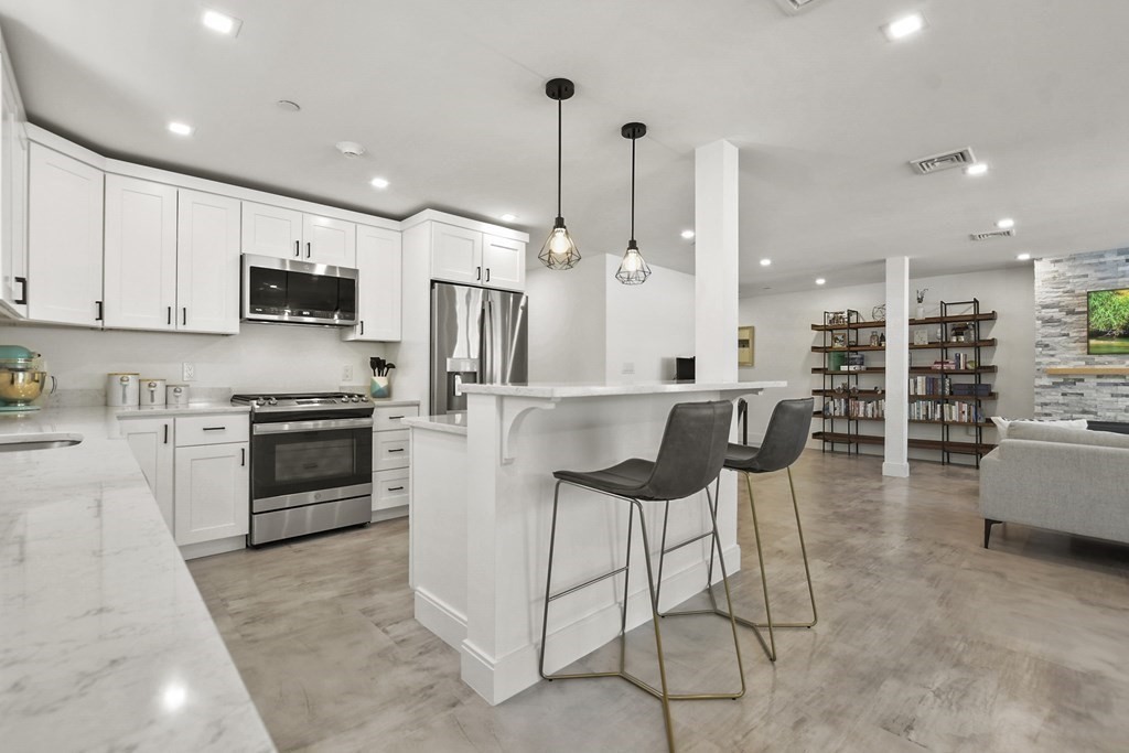 2239 Washington Street, Unit 308 Canton, MA 02021 - Photo 14 of 28 Gallery Image 14