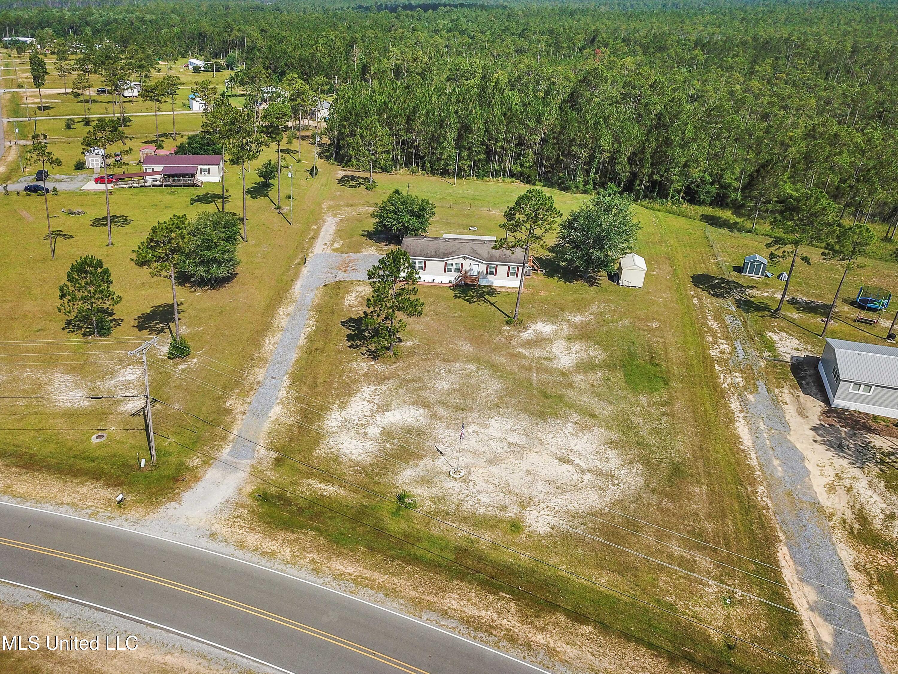 12901 Ridgeland Road Vancleave, MS 39565 - Photo 28 of 35 028