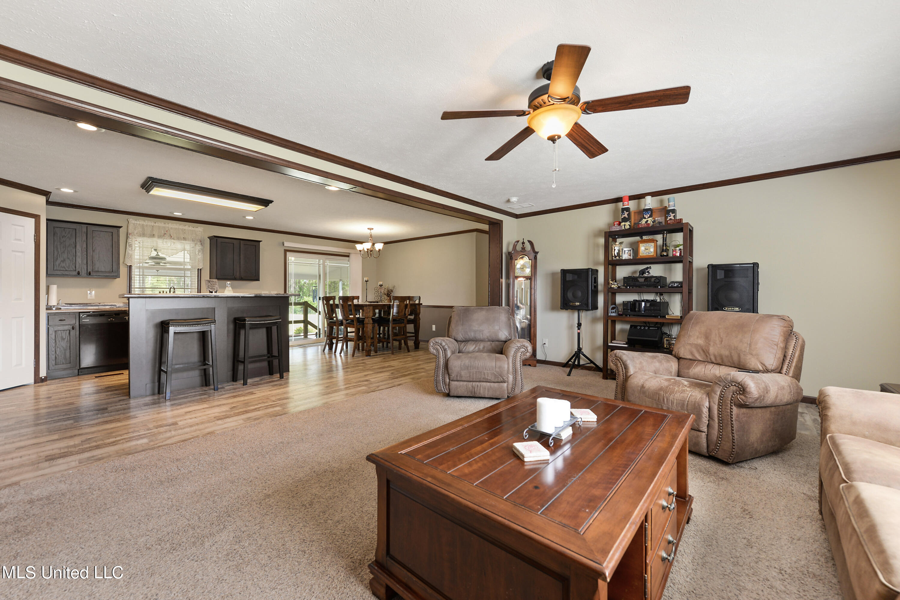 12901 Ridgeland Road Vancleave, MS 39565 - Photo 4 of 35 004