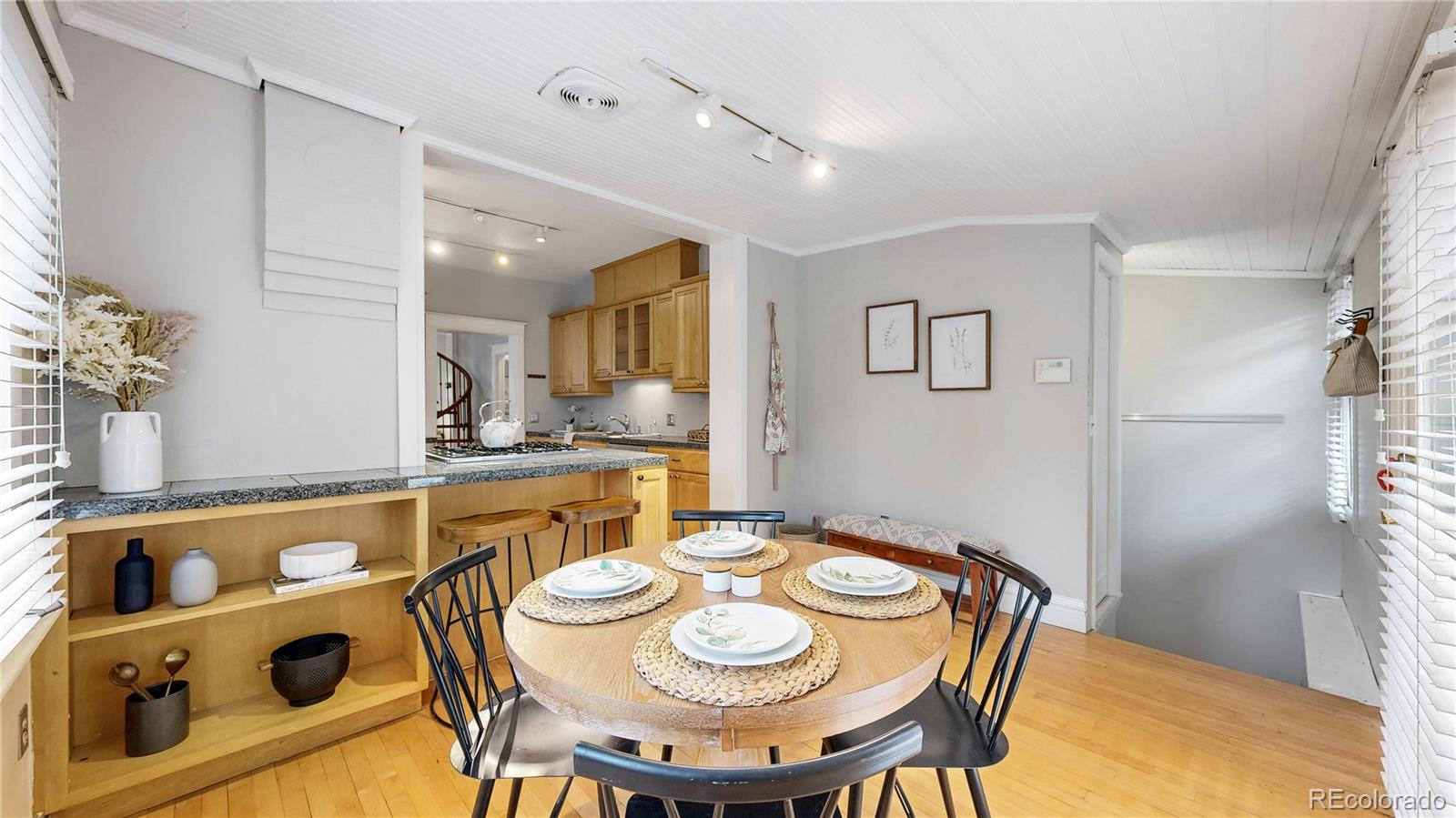 218 South Emerson Street Denver, CO 80209 - Photo 12 of 47