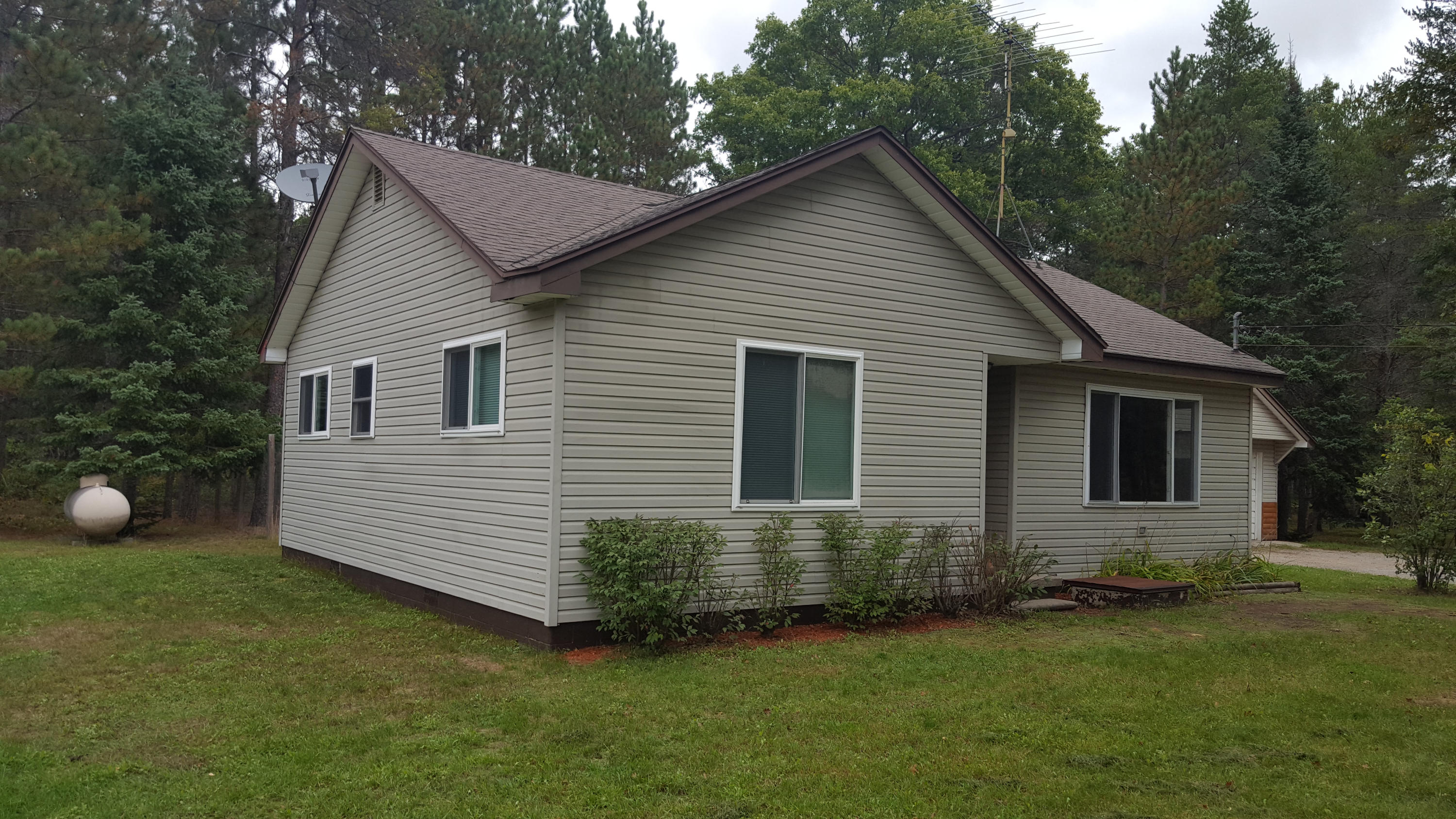 1978 East Oak Road Luzerne, MI 48636 - Photo 9 of 15 Gallery Image 9