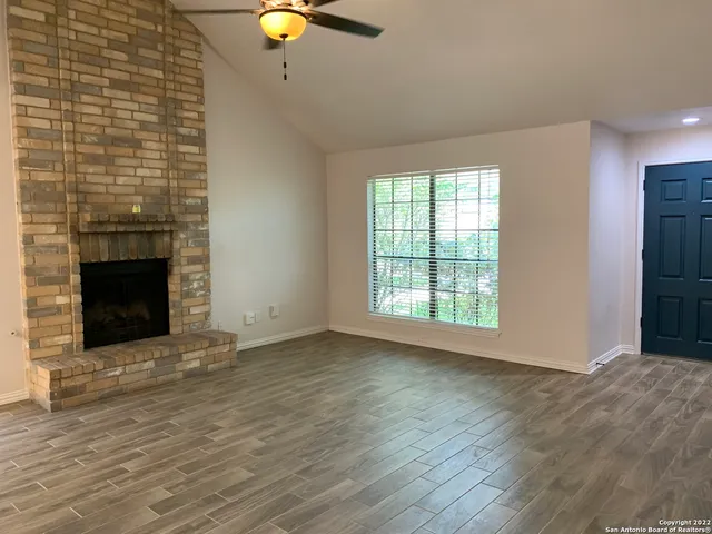 $1,945 | 8631 Quail Whisper, San Antonio, TX 78250