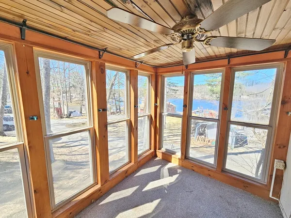 $329,900 | 38 Beach Sturbridge Ma, Sturbridge, MA 01566