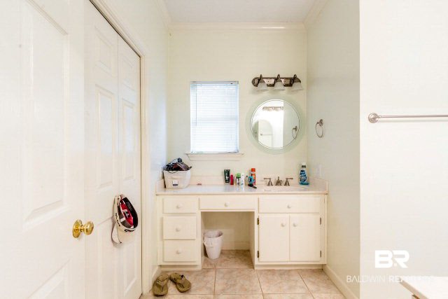 22888 High Ridge Road Fairhope, AL 36532 - Photo 11 of 24 Mast er Vanity