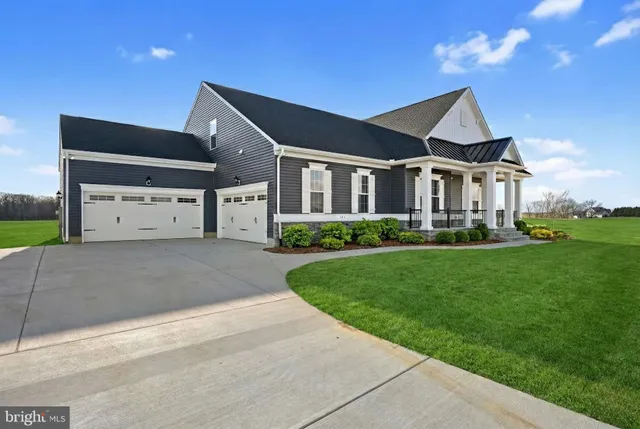 $1,329,000 | 404 Wiggins Mill Road, Townsend, DE 19734