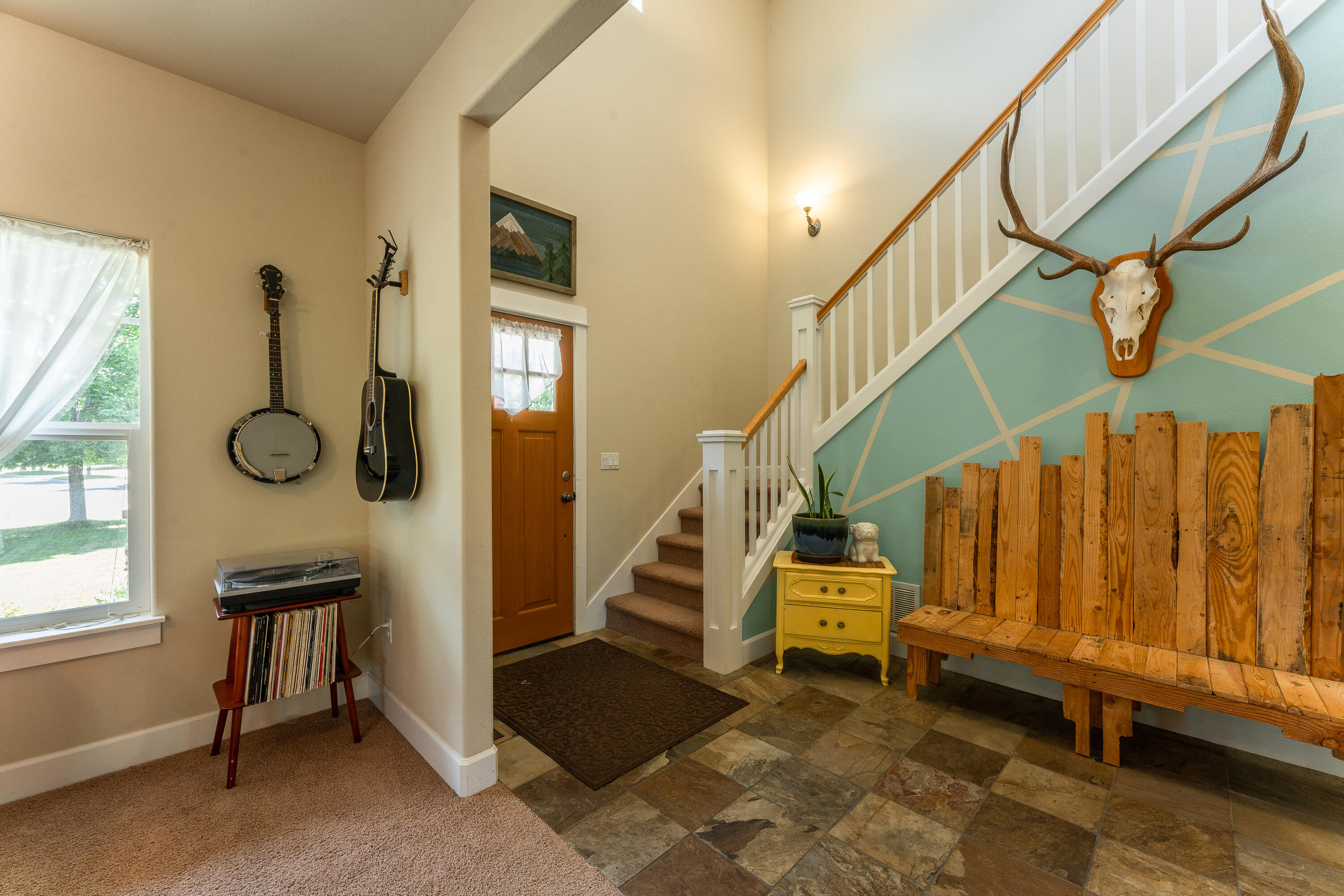 21314 Pecoraro Loop Bend, OR 97701 - Photo 10 of 54 GRF05605