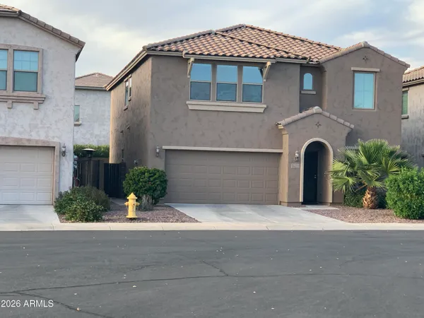 $2,500 | 2048 West Monte Cristo Avenue, Phoenix, AZ 85023