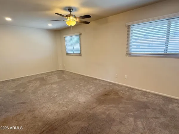 $1,725 | 6742 North 43rd Avenue, Glendale, AZ 85301