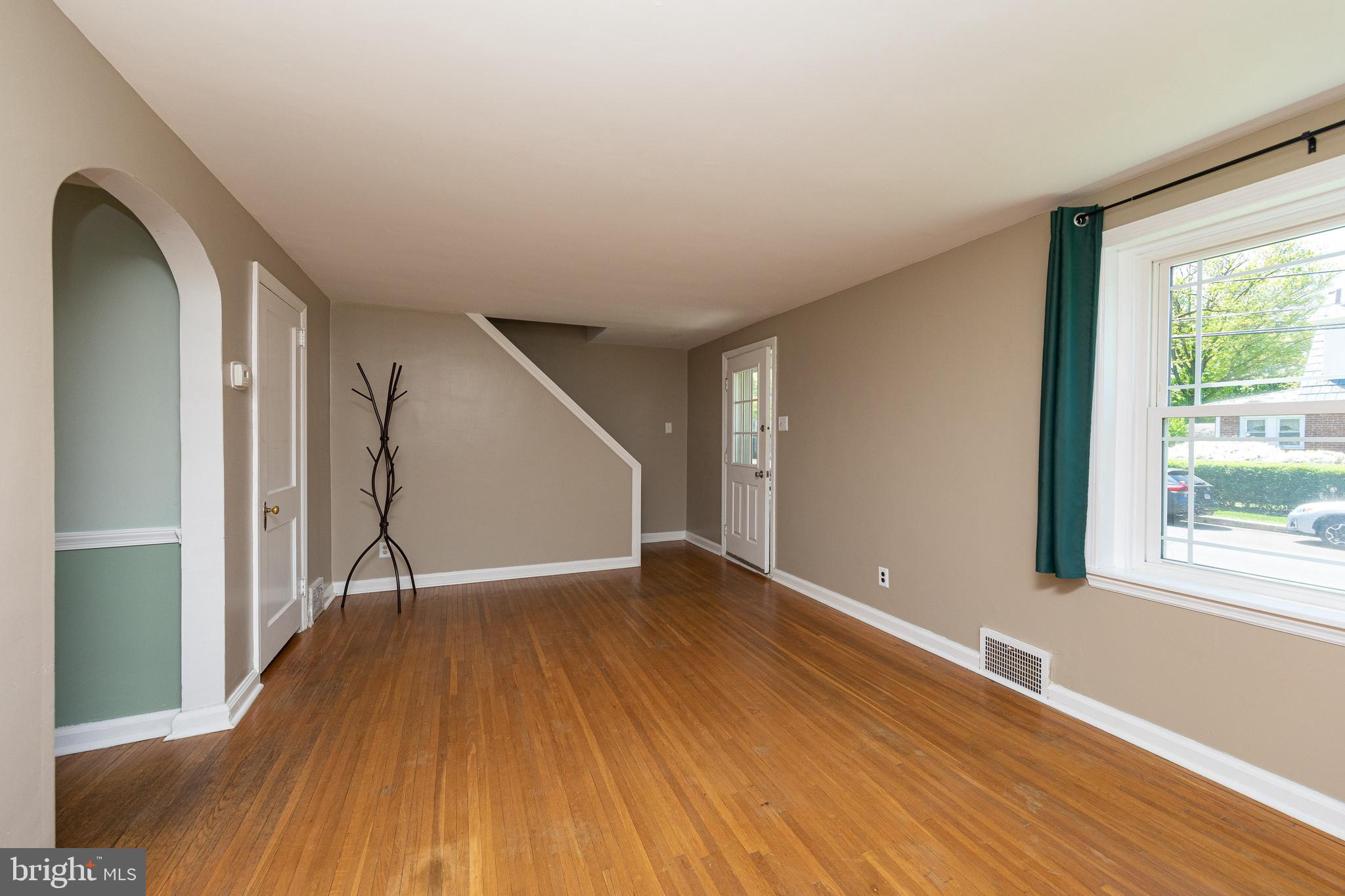 803 Terrace Road Willow Grove, PA 19090 - Photo 5 of 31 Gallery Image 5