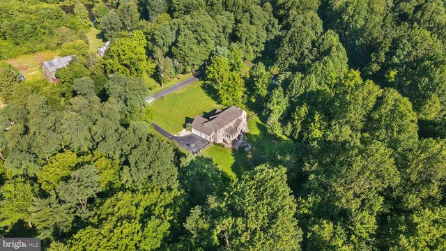 $725,000 | 70 Mapleflower Road, Glenmoore, PA 19343