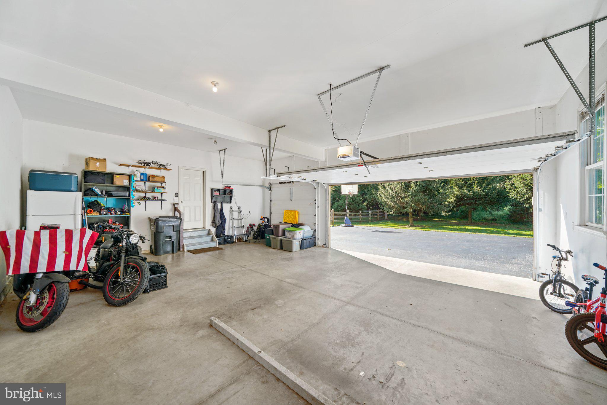 70 Mapleflower Road Glenmoore, PA 19343 - Photo 8 of 81 Gallery Image 8
