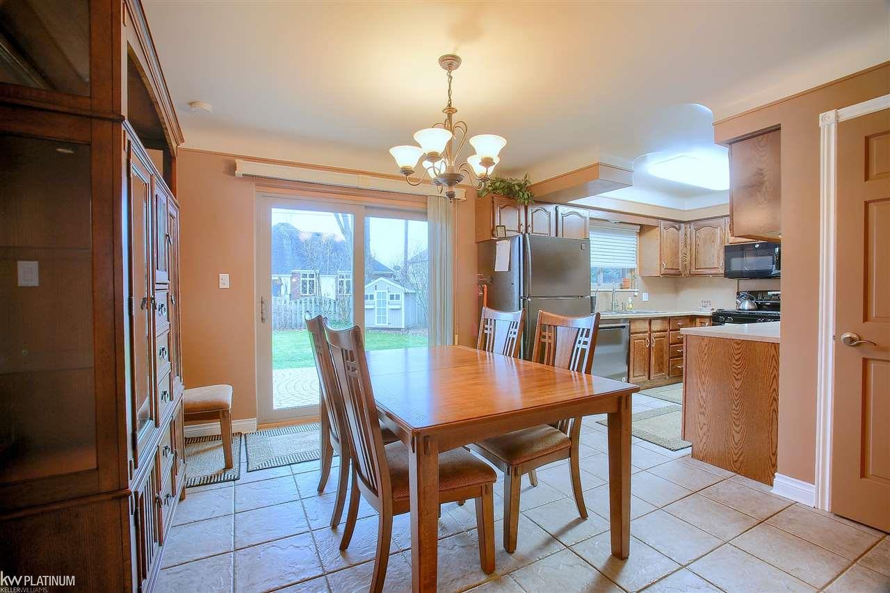 23230 Rochelle Street Macomb, MI 48042 - Photo 9 of 28 50029792-8.JPG