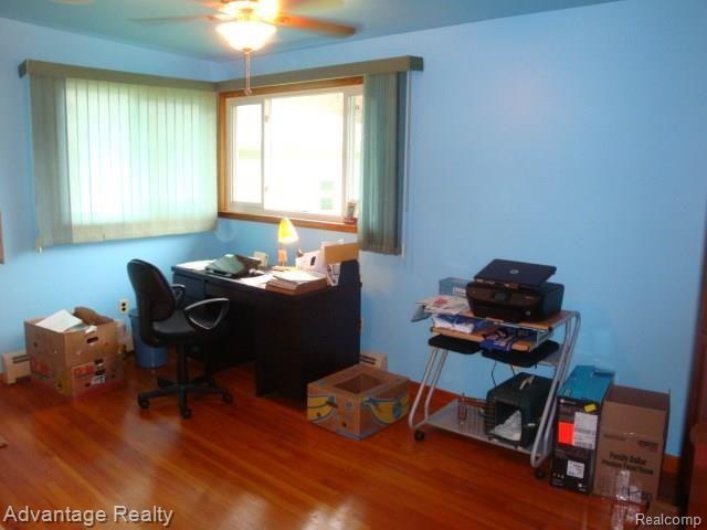 8932 Marsh Road Algonac, MI 48001 - Photo 14 of 25 DSC09185.JPG