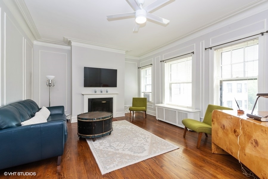 546 Sheridan Road, Unit 3S Evanston, IL 60202 - Photo 3 of 16