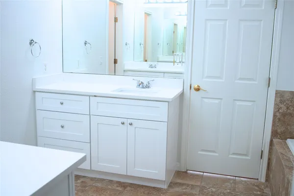 $3,850 | 9501 Aire Libre Drive, Austin, TX 78726