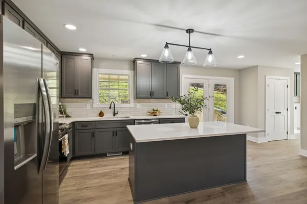 $419,900 | 105 Agee Branch Lane, Hickman, TN 38567