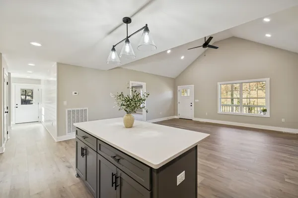 $419,900 | 105 Agee Branch Lane, Hickman, TN 38567