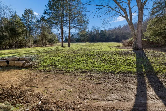 $429,900 | 105 Agee Branch Lane, Hickman, TN 38567