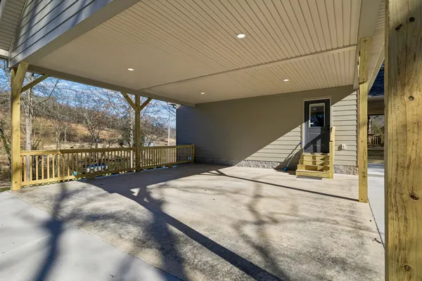 $414,900 | 105 Agee Branch Lane, Hickman, TN 38567