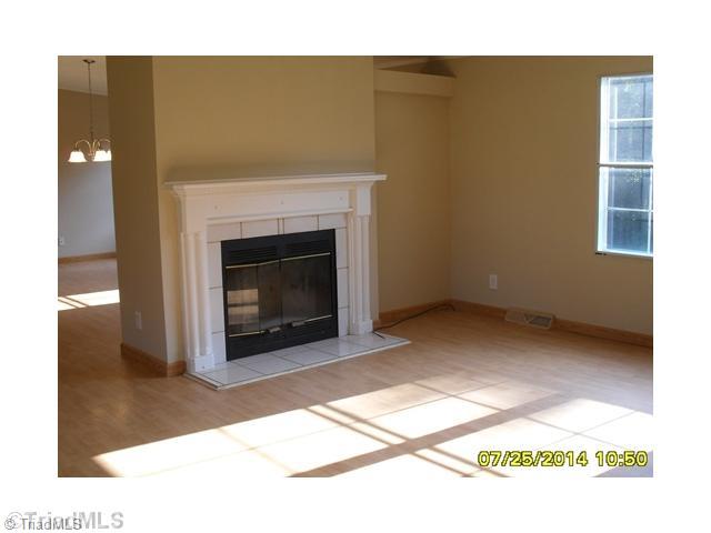 1234 Gravitte Road Pilot Mountain, NC 27041 - Photo 4 of 11 Den/Family/Great Room.