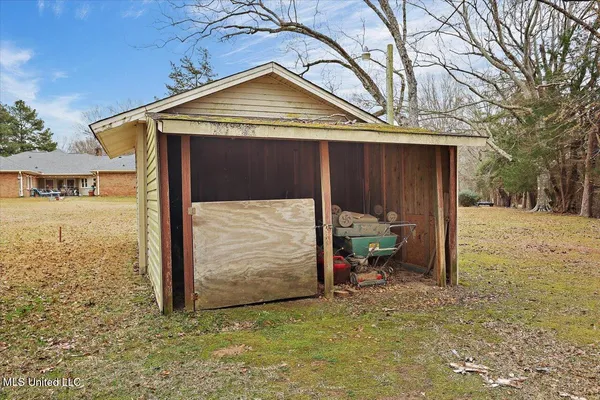 $469,000 | 105 Lauren Lane, Clinton, MS 39056