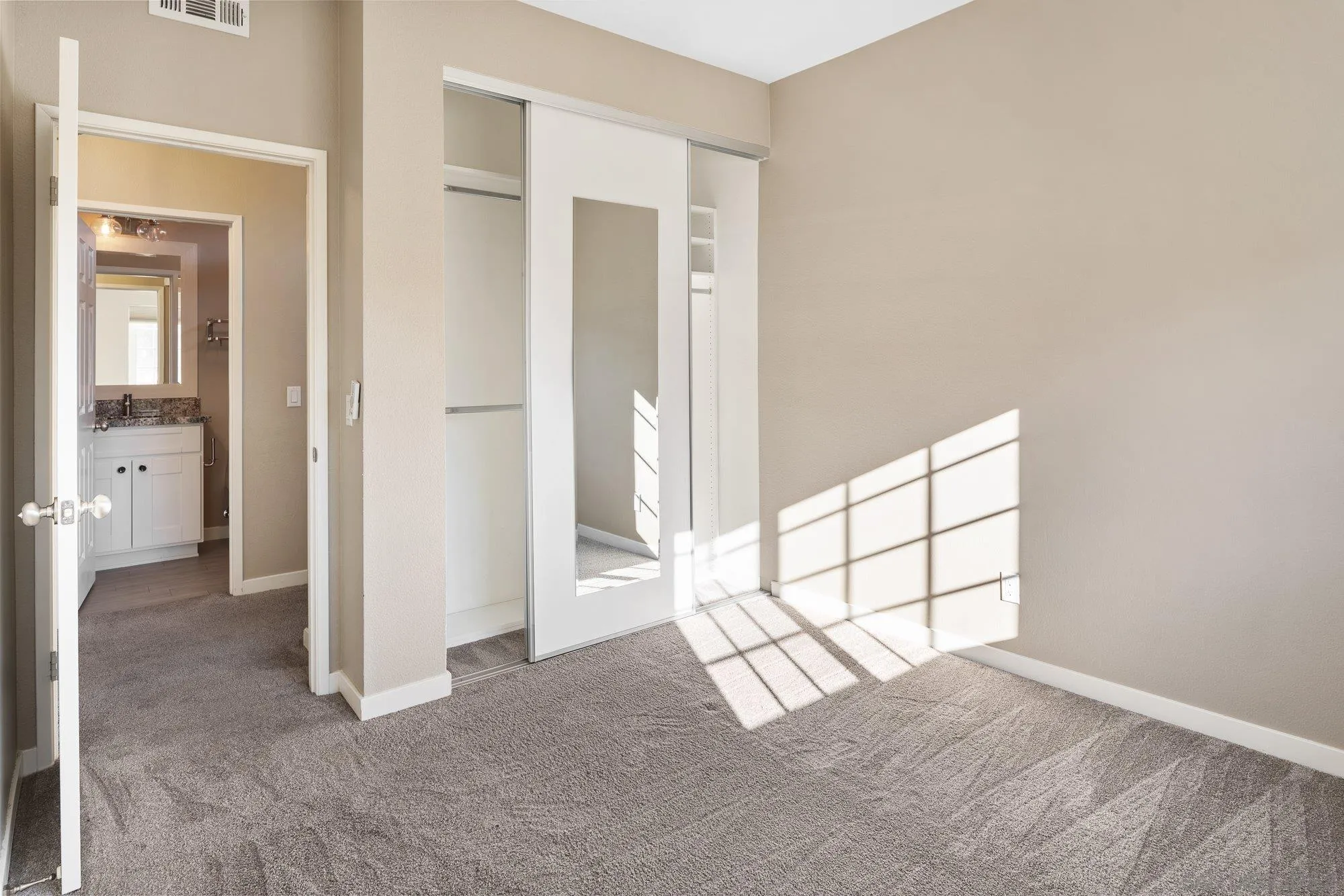 14274 Woodcreek Road Poway, CA 92064 - Photo 29 of 57 Gallery Image 29