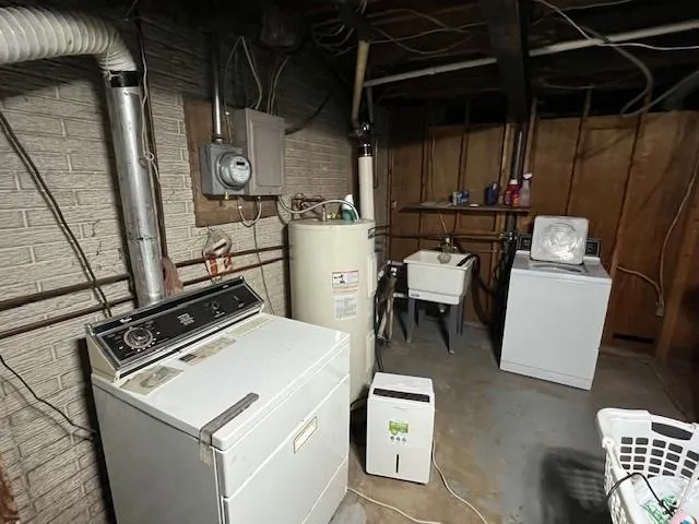 $135,000 | 1909 Southern Drive, Virginia, MN 55792