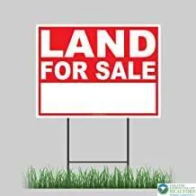 a street sign that is on a wall