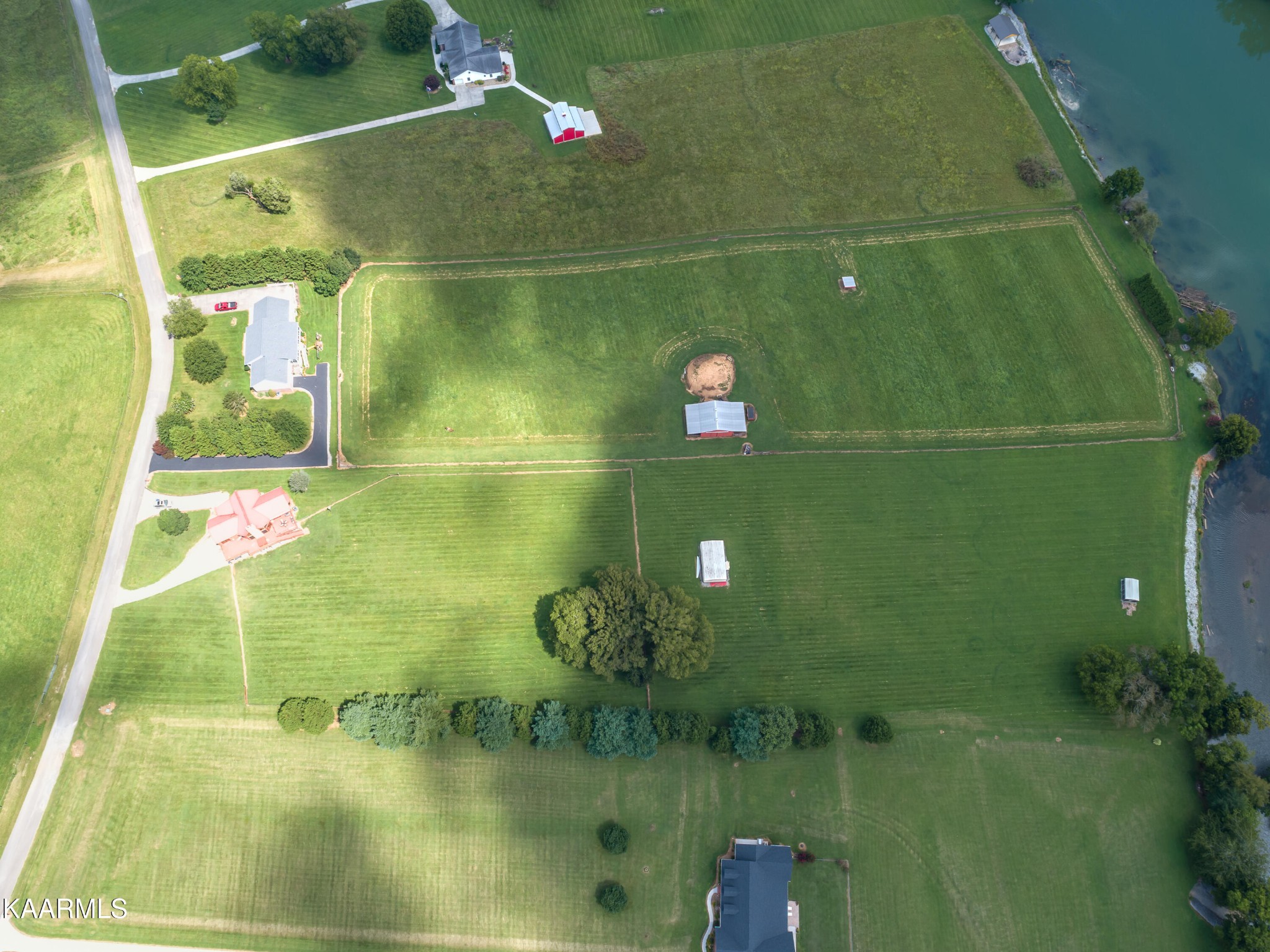 867 Cliff Top Road Blaine, TN 37709 - Photo 39 of 52 Gallery Image 39
