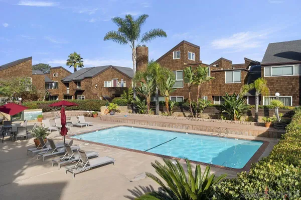 $6,500 | 325 South Sierra Avenue, Unit 25, Solana Beach, CA 92075
