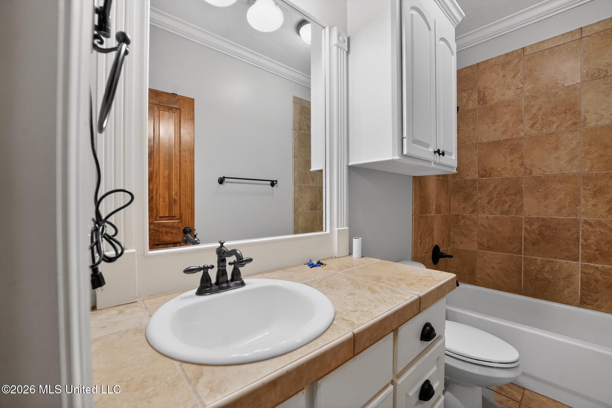 308 Turtle Hollow Brandon, MS 39047 - Photo 34 of 40 30_308_Turtle_Hollow-Bathroom-8089