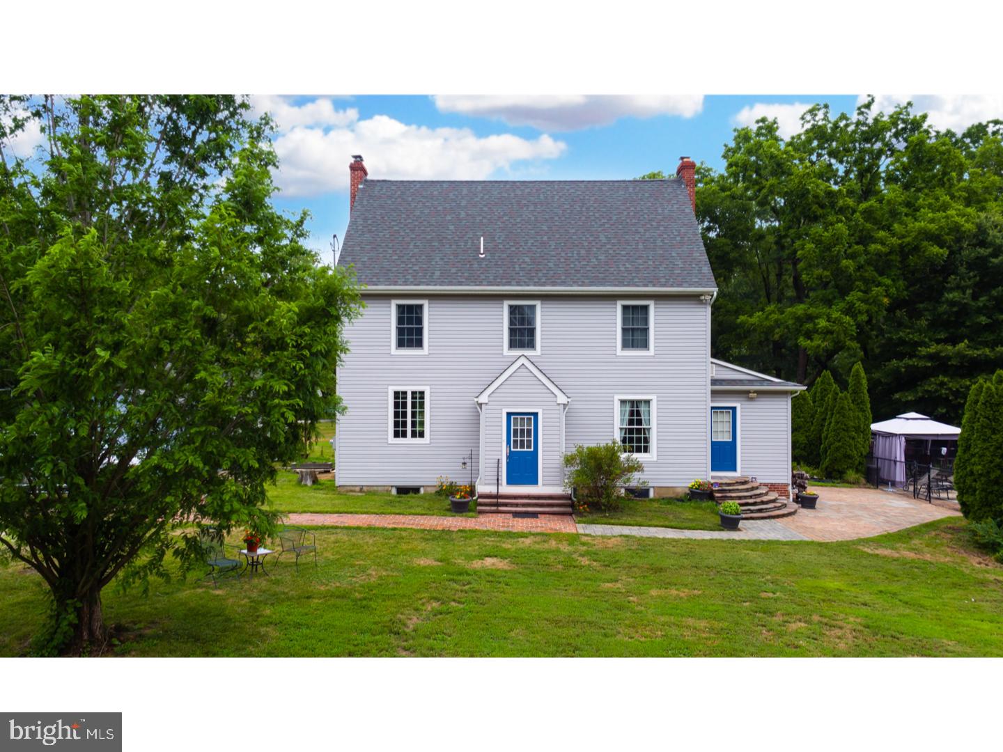 627 Hawks Bridge Road Carneys Point, NJ 08069 - Photo 2 of 30