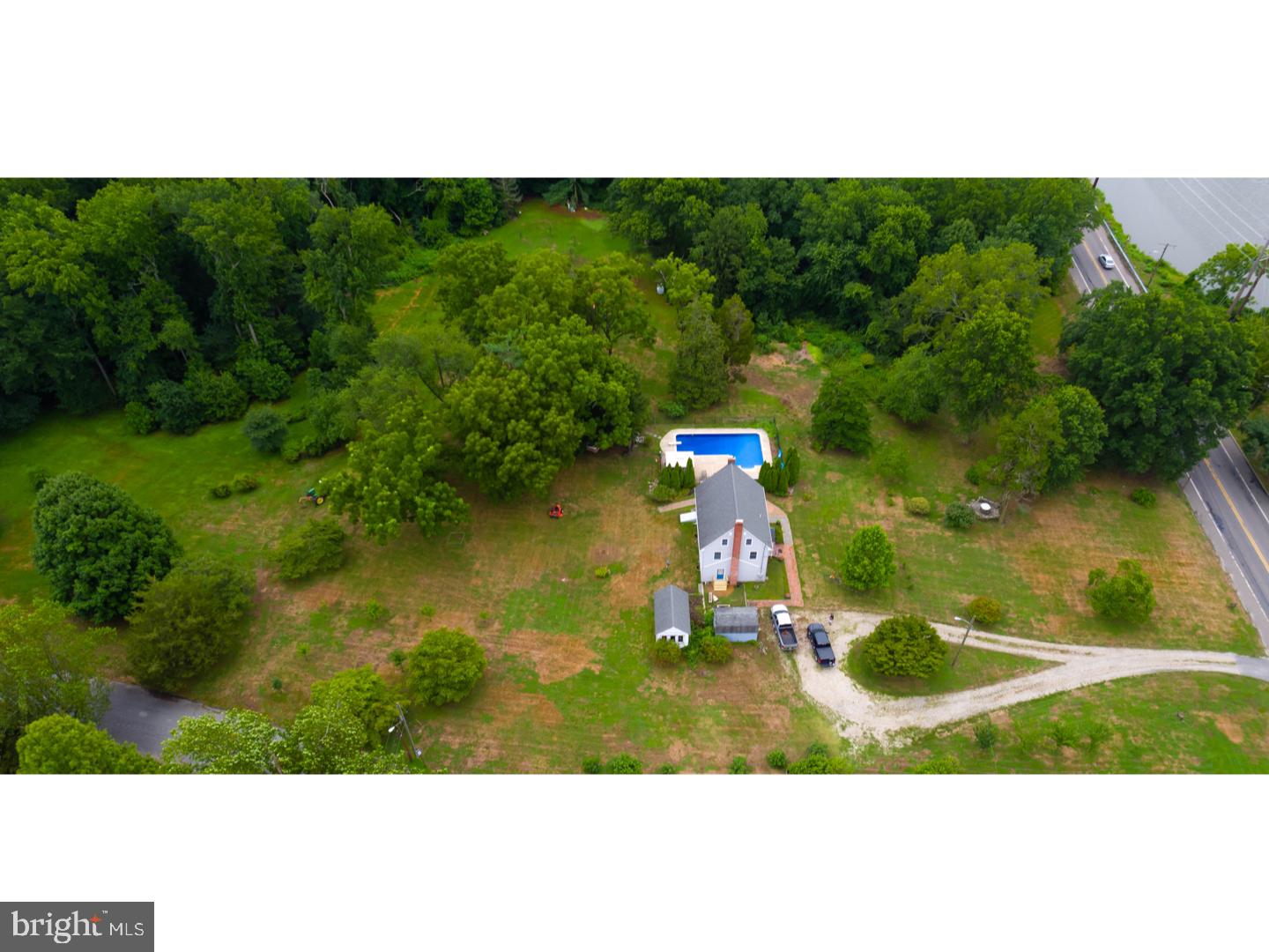 627 Hawks Bridge Road Carneys Point, NJ 08069 - Photo 6 of 30
