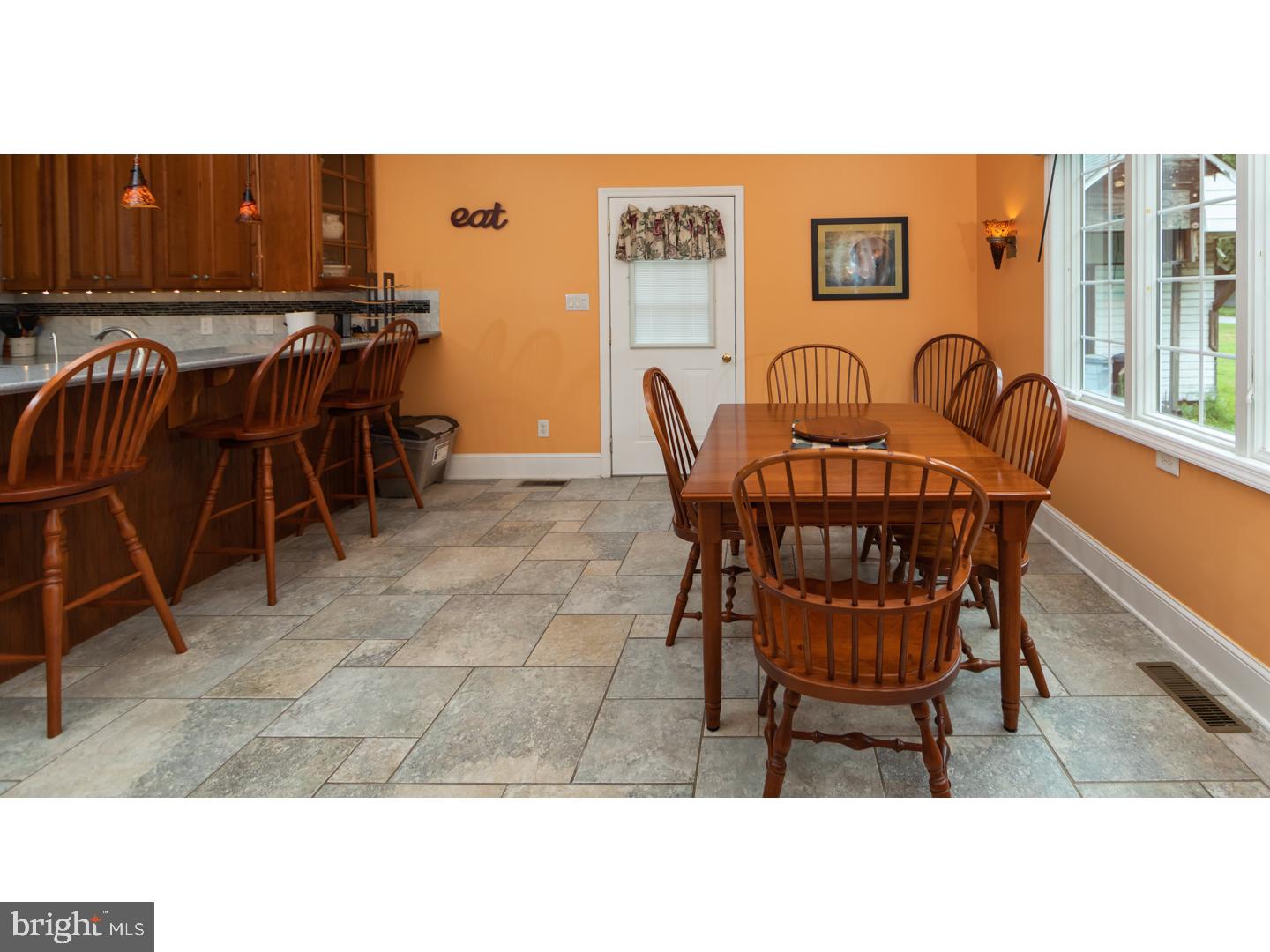 627 Hawks Bridge Road Carneys Point, NJ 08069 - Photo 9 of 30