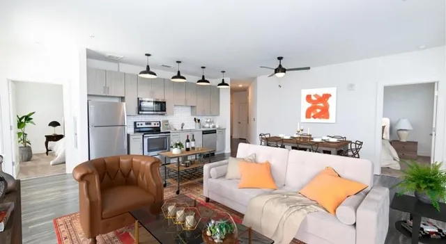 $3,906 | 5193 Peachtree Boulevard, Unit 4101, Chamblee, GA 30341