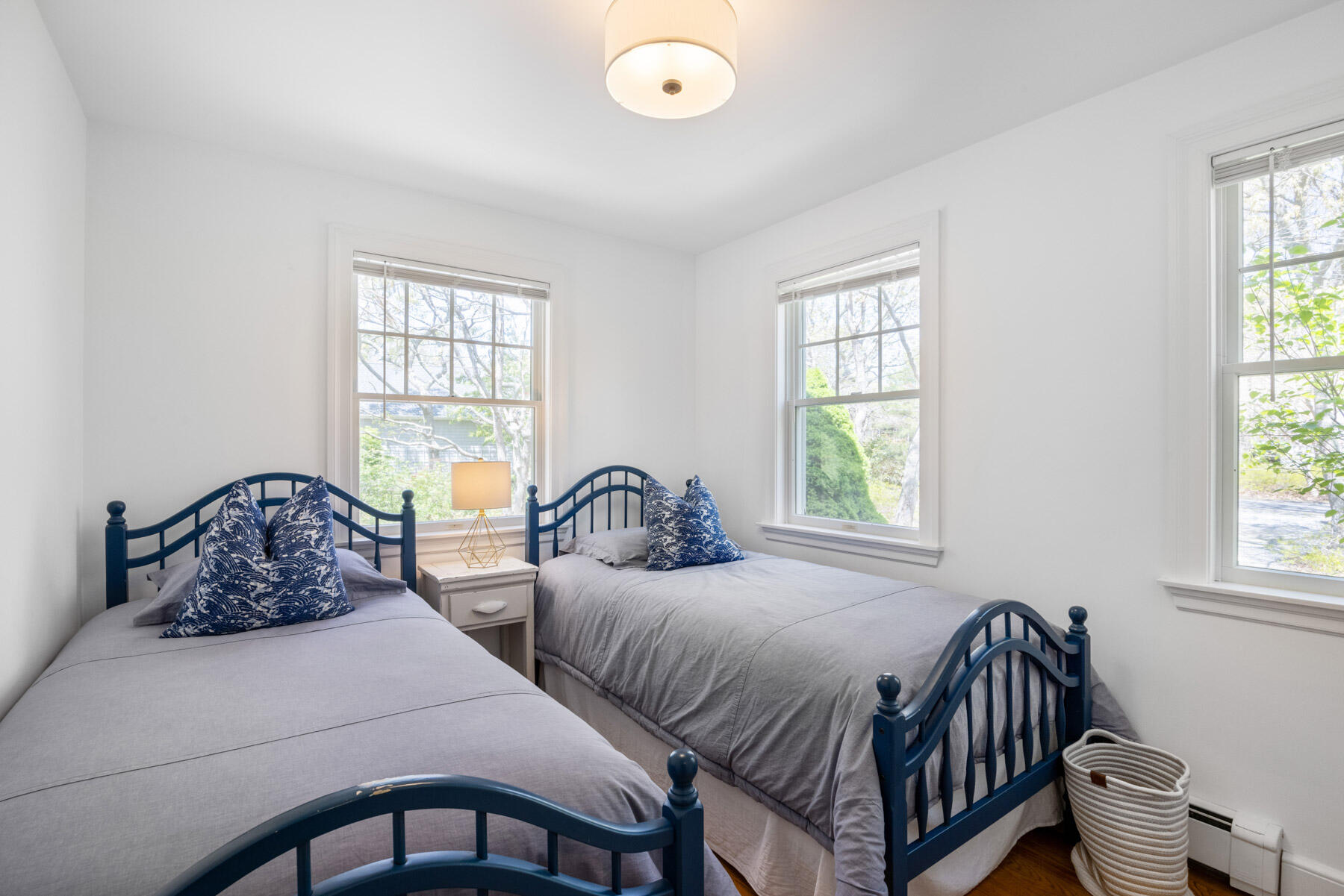 60 Windsor Drive Edgartown, MA 02539 - Photo 16 of 21 Guest Bedroom on the first floor