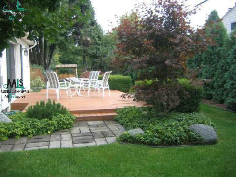 655 South Rosedale Court Grosse Pointe, MI 48236 - Photo 9 of 9 756477-8.JPG
