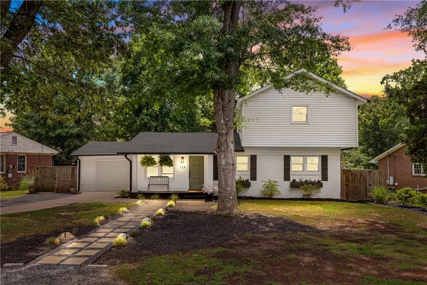 $439,000 | 129 Cashmere Drive, Greenville, SC 29605